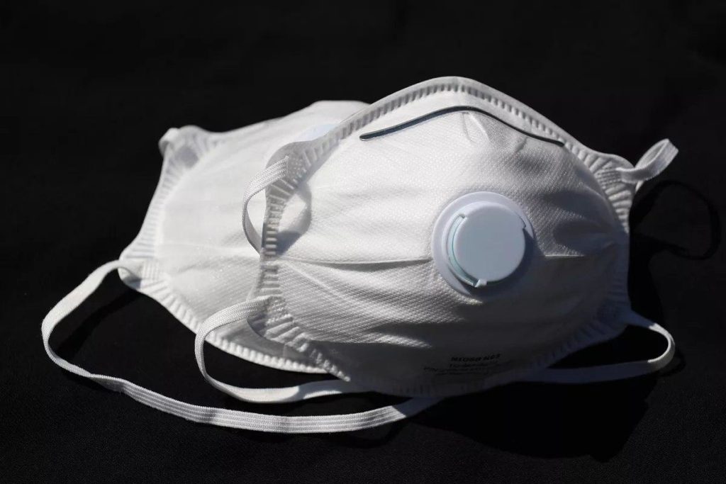 Top Benefits of Using the Halo Face Mask N95 in High-Risk Environments